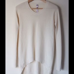 SOLD 💕 Wilt Backslant Cashmere Blend Sweater NWT
